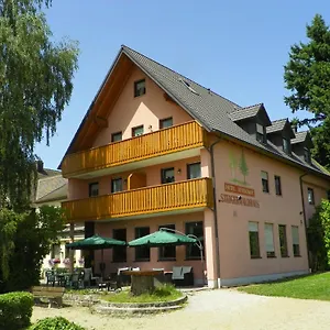 landhotel-steigerwaldhaus-burghaslach.com-bavaria.com/