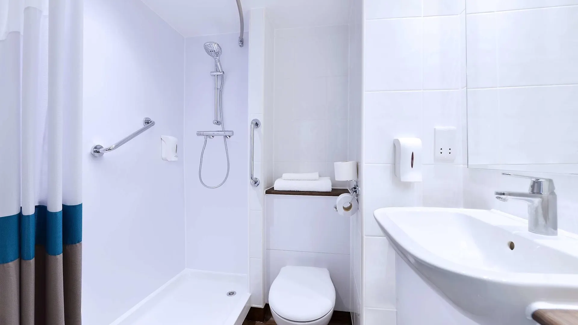 Hotel Travelodge Plus Galway
