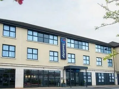 Travelodge Plus Galway 3*,