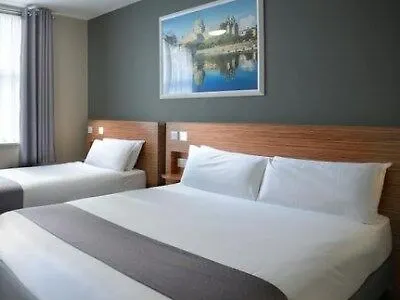 *** Hotel Travelodge Plus Galway Irland